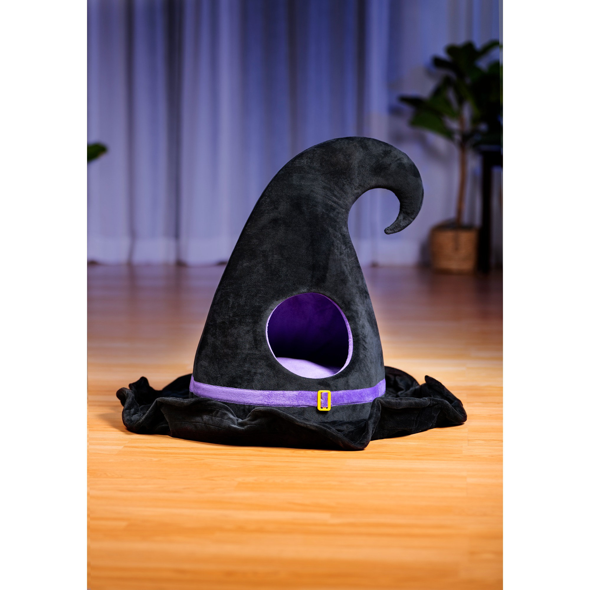 Mercer41 Hazel's Haunted Witch Hat Hideaway Halloween Pet Bed